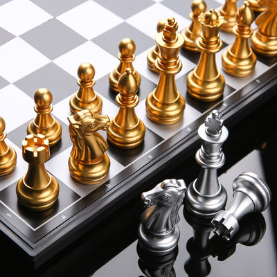 Folding Travel Chessboard with Golden and Silver Magnetic Plastic Chess Pieces
