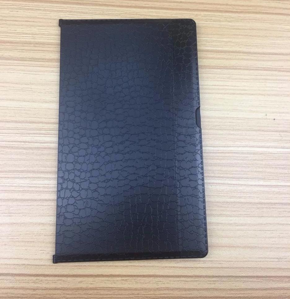 Thin Folding Travel Chessboard with Flat Magnetic Chess Pieces