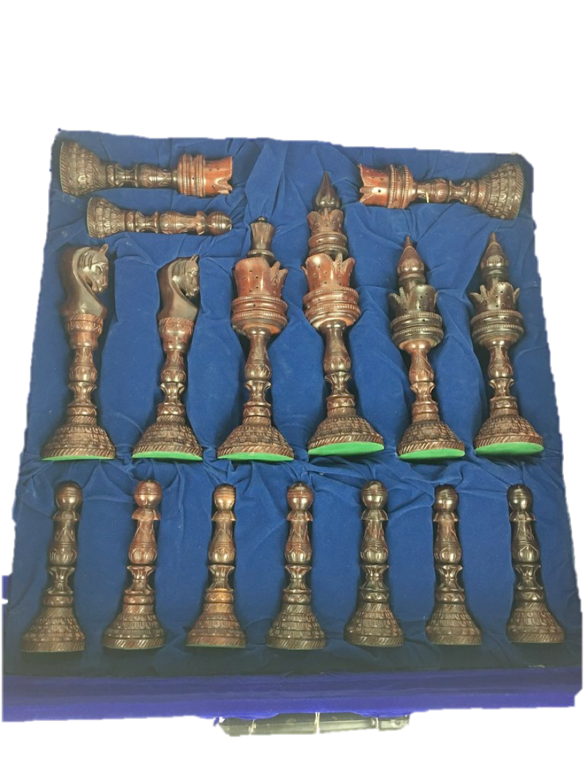 Tall Handcraft Wood Chess Pieces with Storage Box
