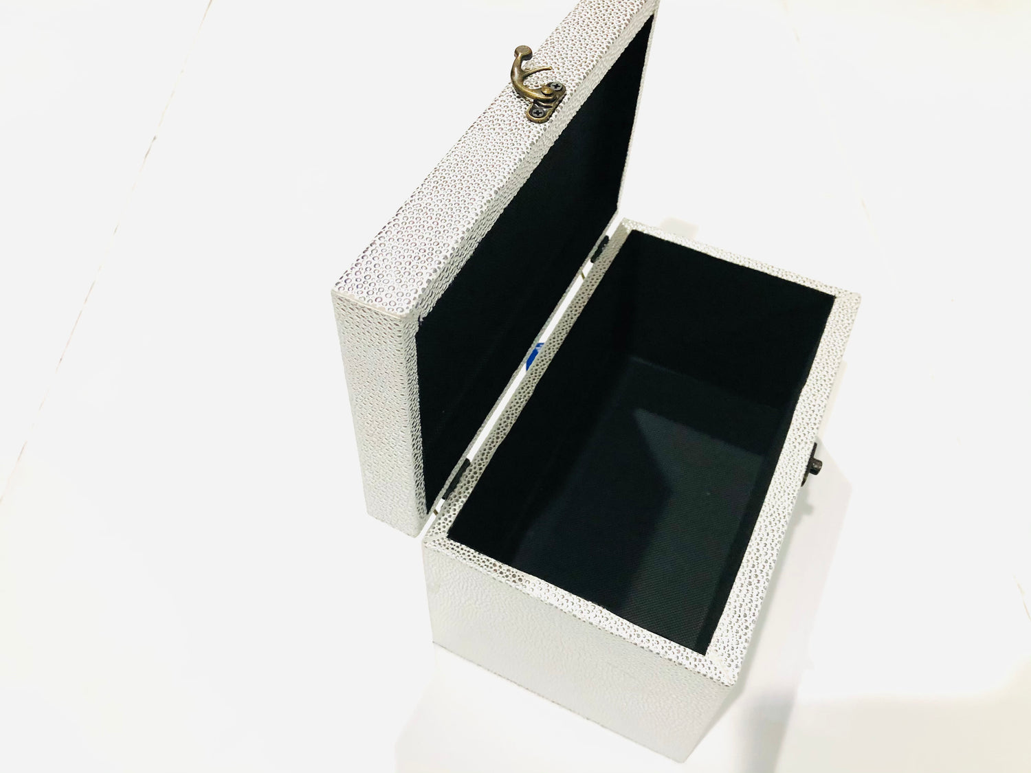 Fancy medium Chess storage box - 4.8”x9.24”x4”