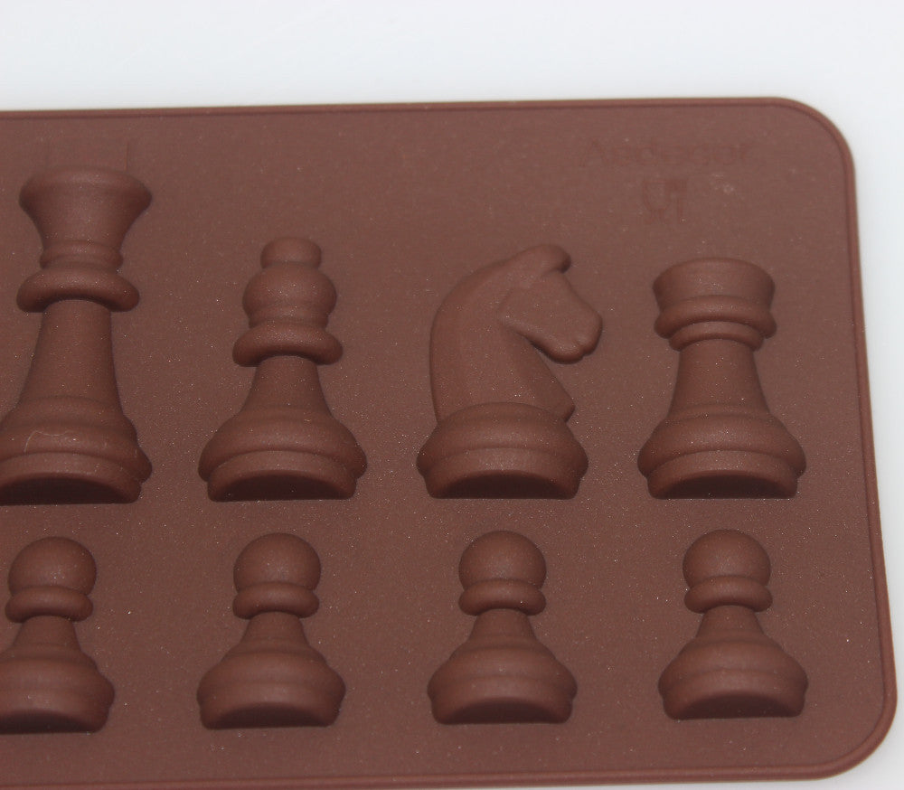 15-Cavity Chess Shaped Ice Chocolate Sugar Cake Silicone Mini Cube Tray  Chess