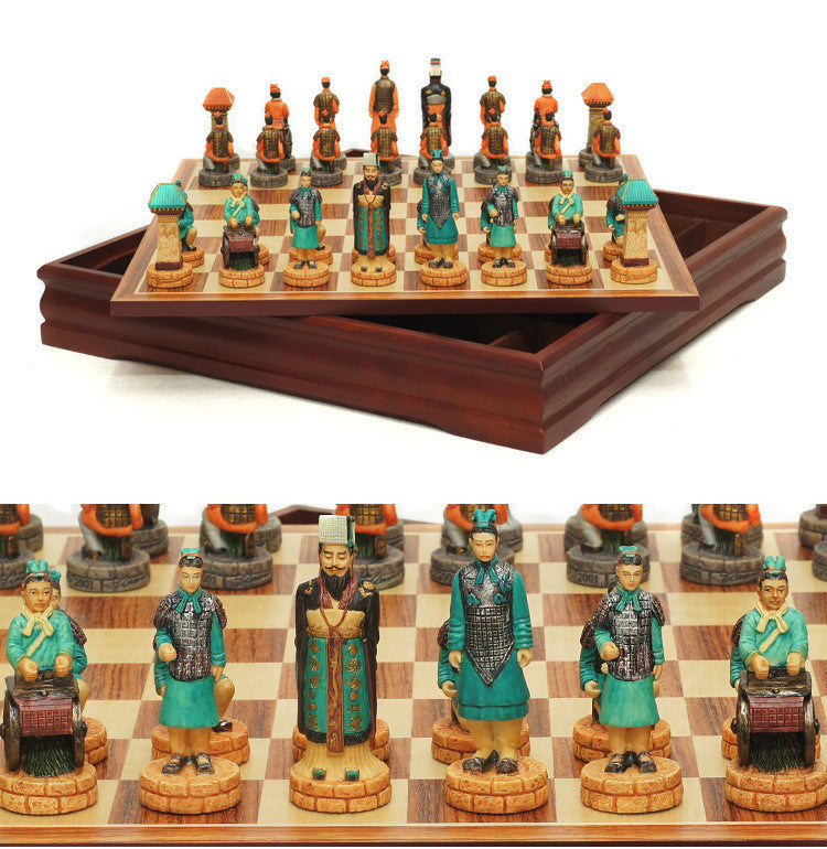 Qin And Han Dynasties Checkers and Chess Set with storage