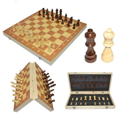 Magnetic wood folding board, solid chessman, inlining packaging wooden chess