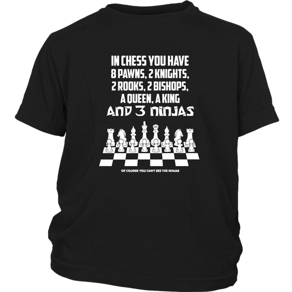 8 Pawns, 2 knights, 2 rooks , 2 bishops, a queen , a king and 3 ninjas - Youth T-Shirt